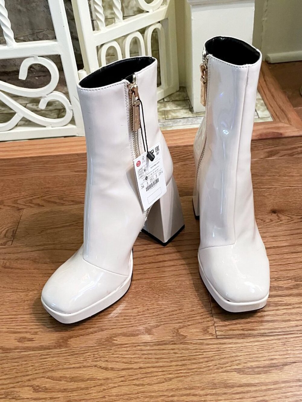 Bershka white heeled boots size 6